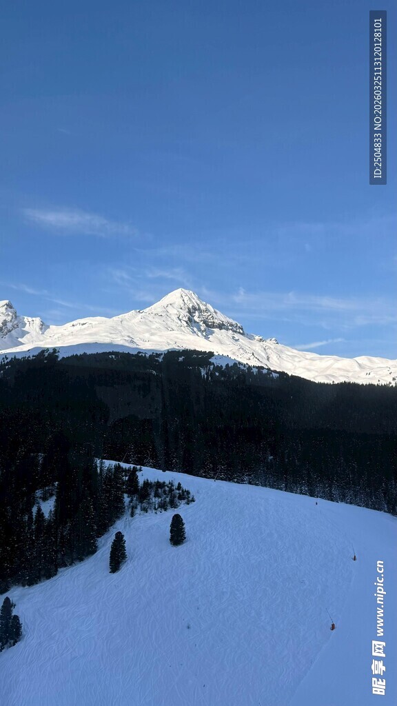 雪山雪景冬日壮丽风光