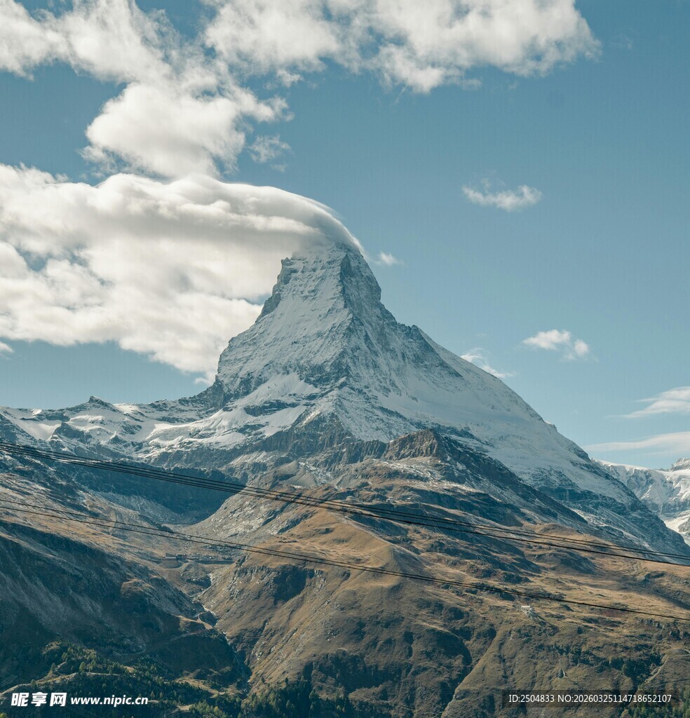 马特洪峰壮丽雪山景观