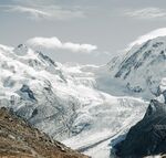 壮丽雪山冰川景观