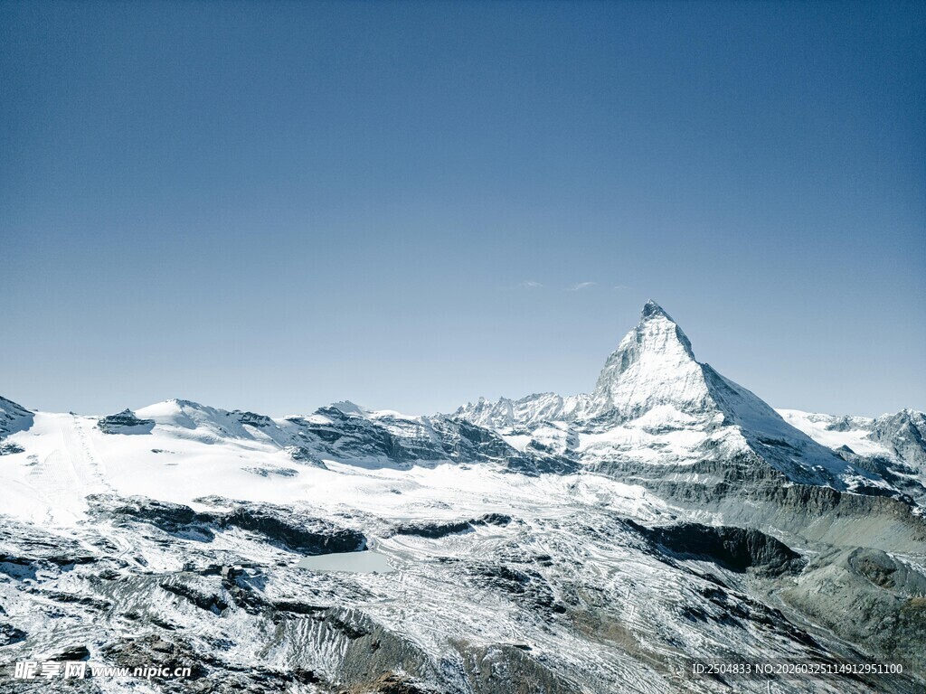 马特洪峰壮丽雪景