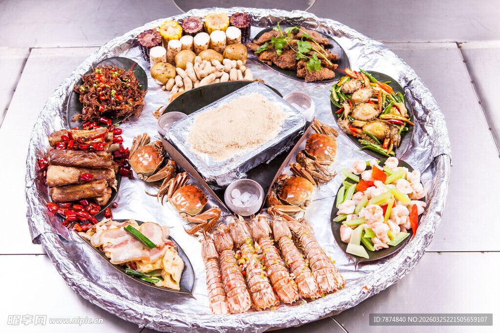 丰盛海鲜拼盘美食盛宴