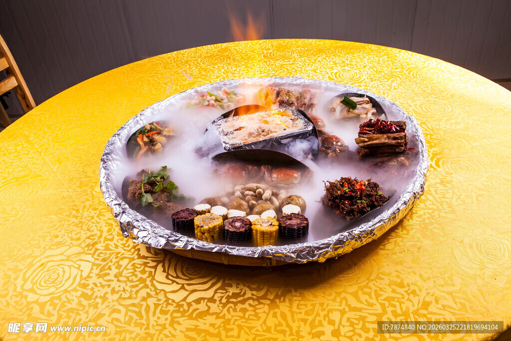 创意火锅美食 食材丰富多样