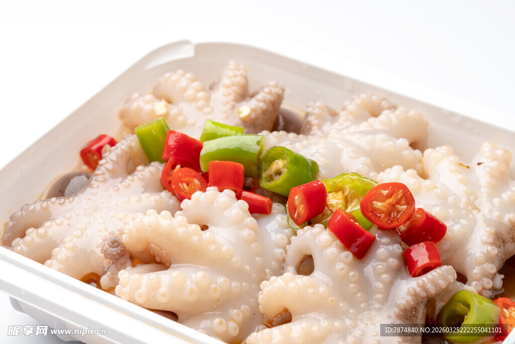 香辣爽口的泡椒鱿鱼花