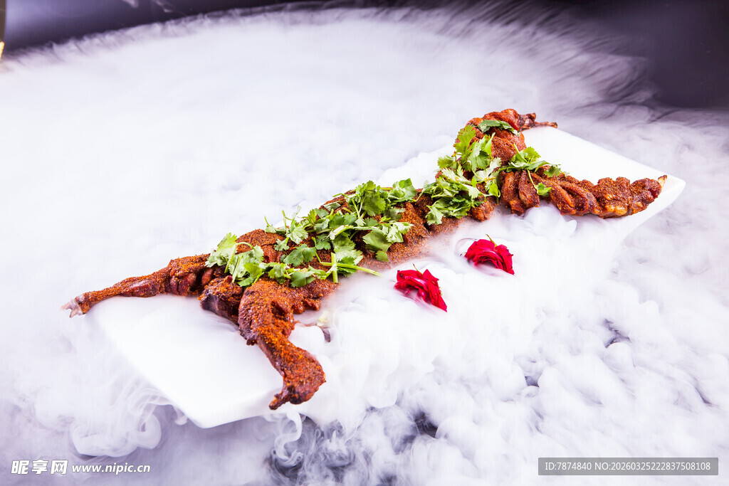 香辣烤全羊配翠绿葱花