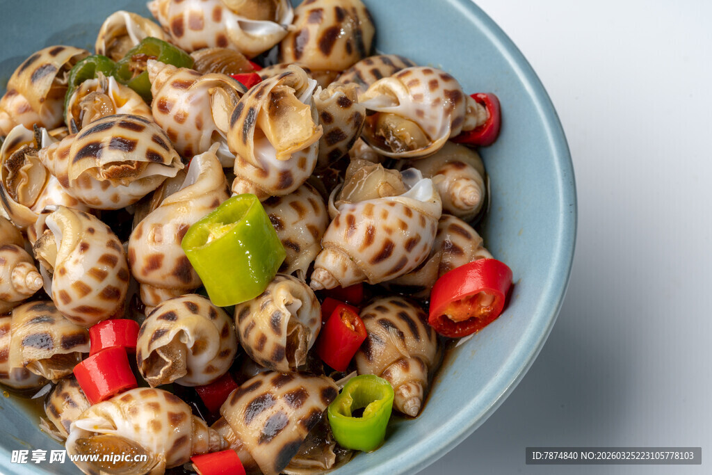 美味花螺 点缀红绿辣椒