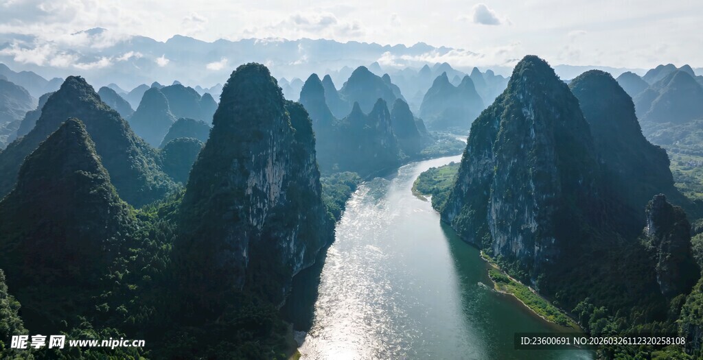 漓江山水美景如画