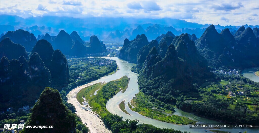 壮美漓江山水风光图