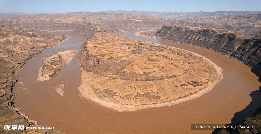 黄河乾坤湾壮丽风光