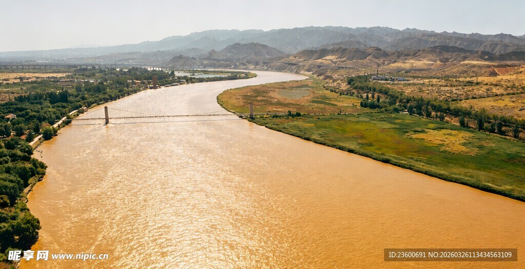 黄河壮丽风光航拍图