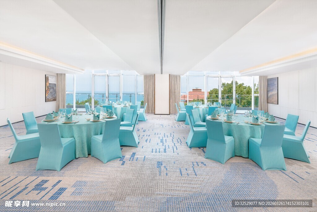 清新蓝调宴会布置场景
