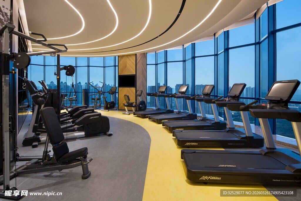 现代健身房内景展示