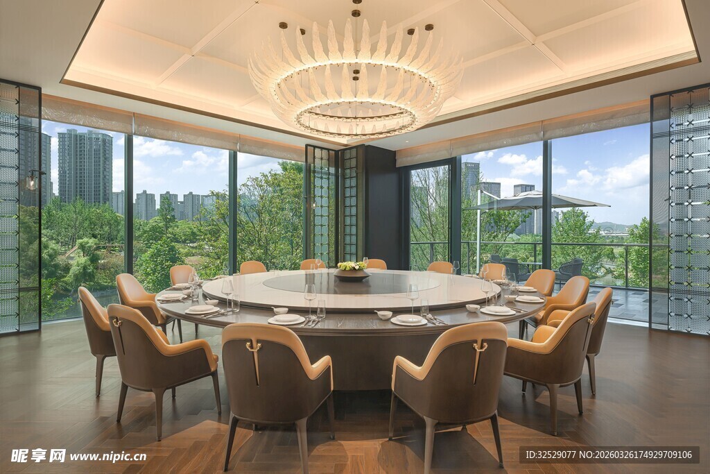 豪华大气的圆形会议室