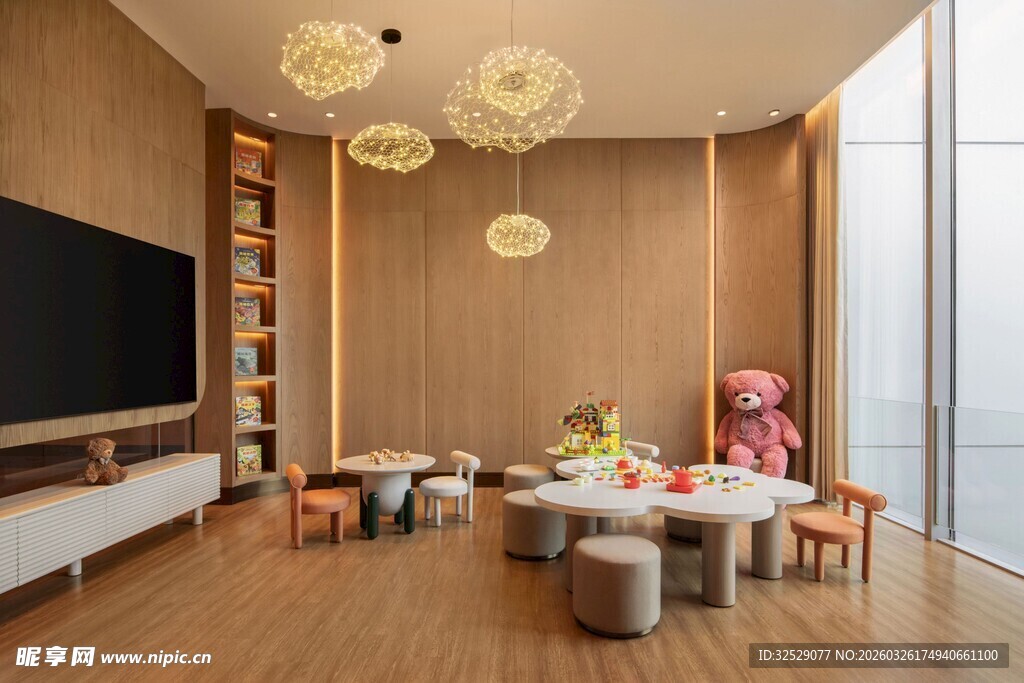 温馨儿童活动客厅空间