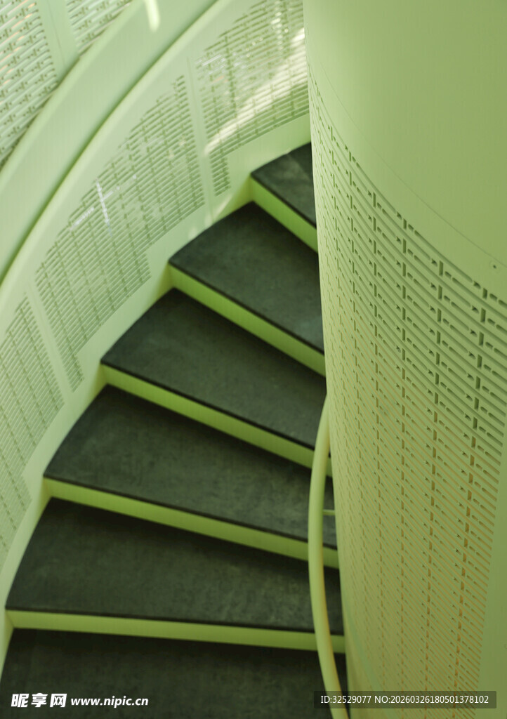 绿色螺旋楼梯视觉盛宴