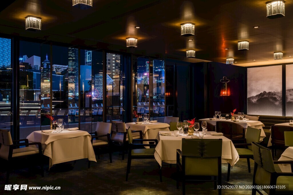 优雅格调的餐厅室内场景