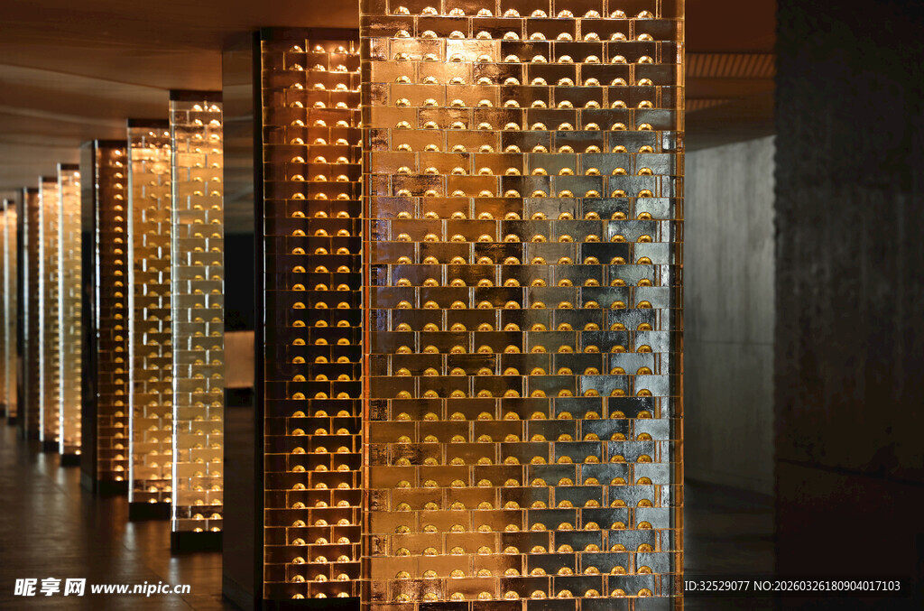 奢华酒窖璀璨藏酒展示墙