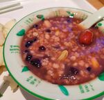 美味营养的多彩八宝粥