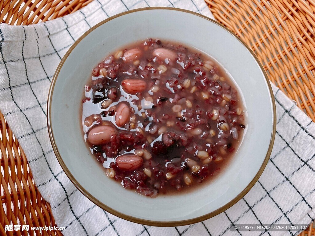 一碗美味的八宝粥