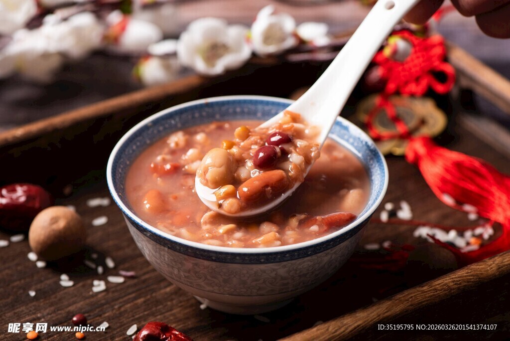 一碗美味滋补的养生粥