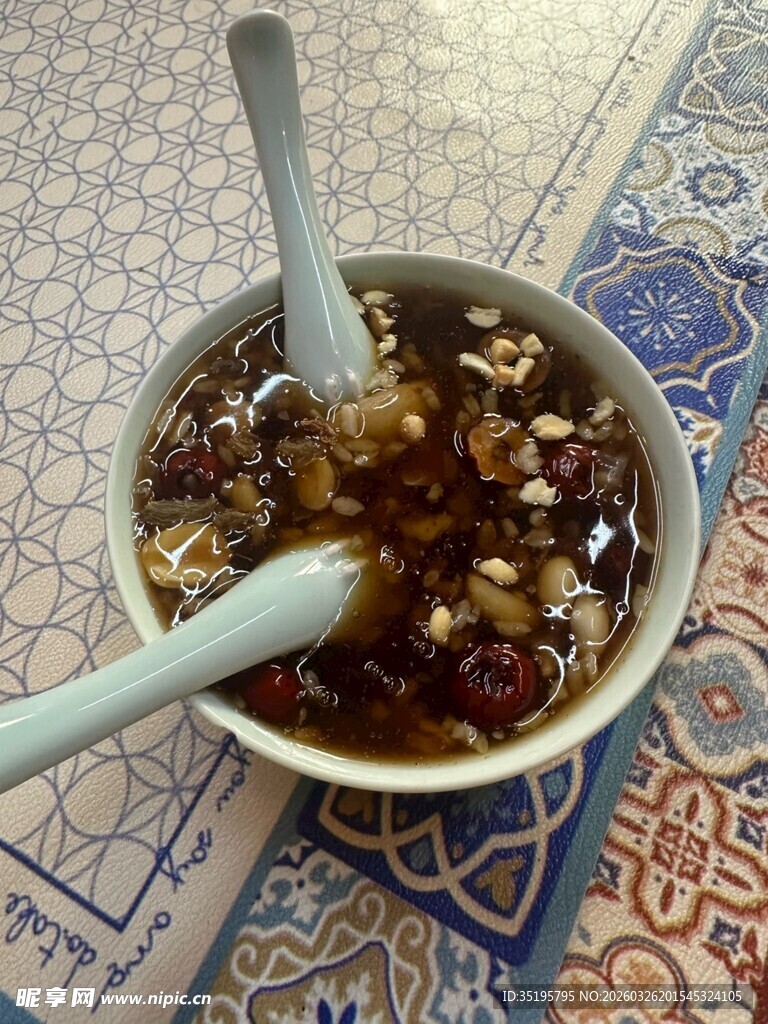 美味营养的传统八宝粥