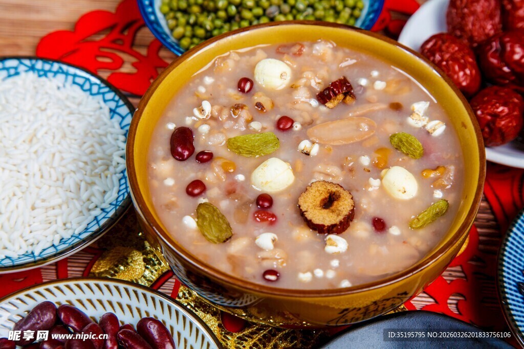 营养丰富的传统八宝粥