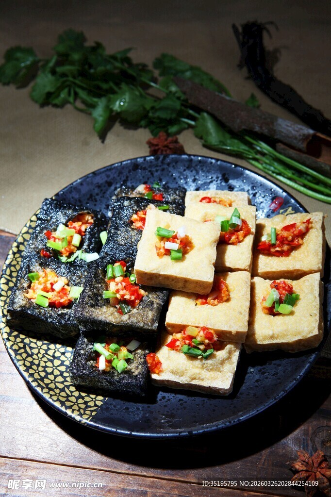 中式糕点拼盘精致美味