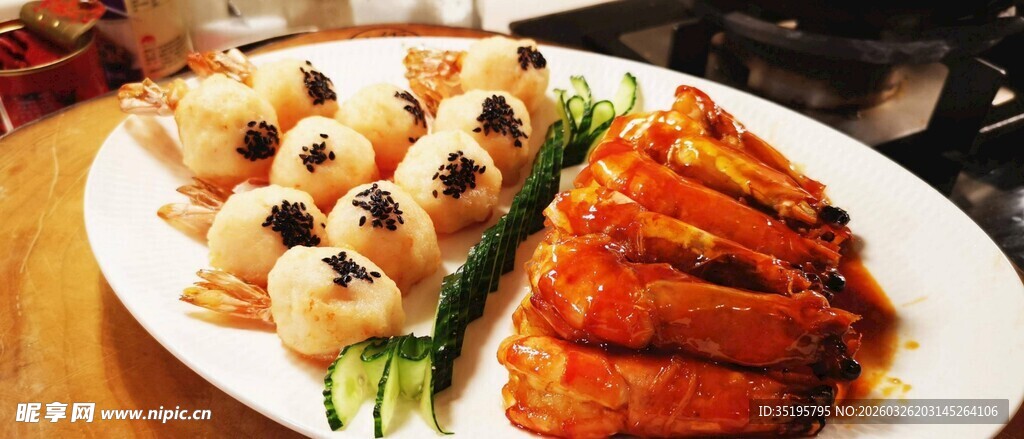 美味拼盘多样美食齐聚