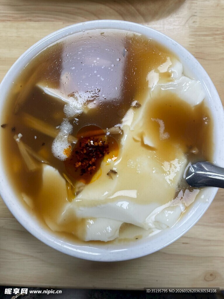 美味豆花色泽诱人