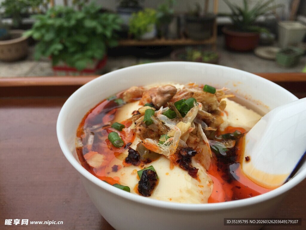 美味鲜香豆腐脑一碗