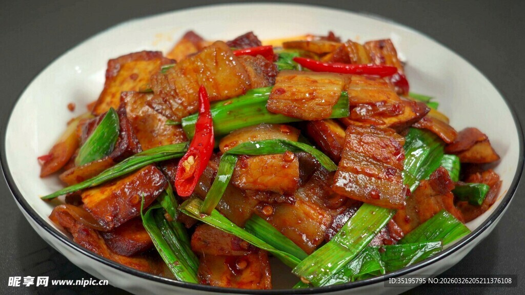 美味爆炒五花肉