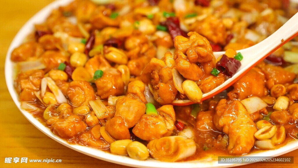 美味诱人的香辣炒田螺