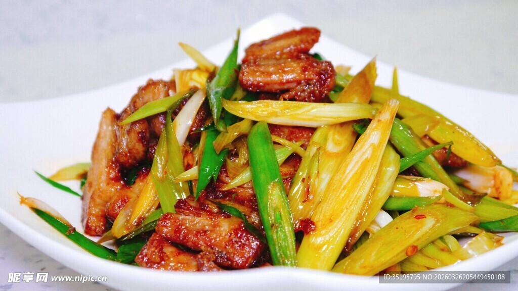 青椒土豆炒肉片