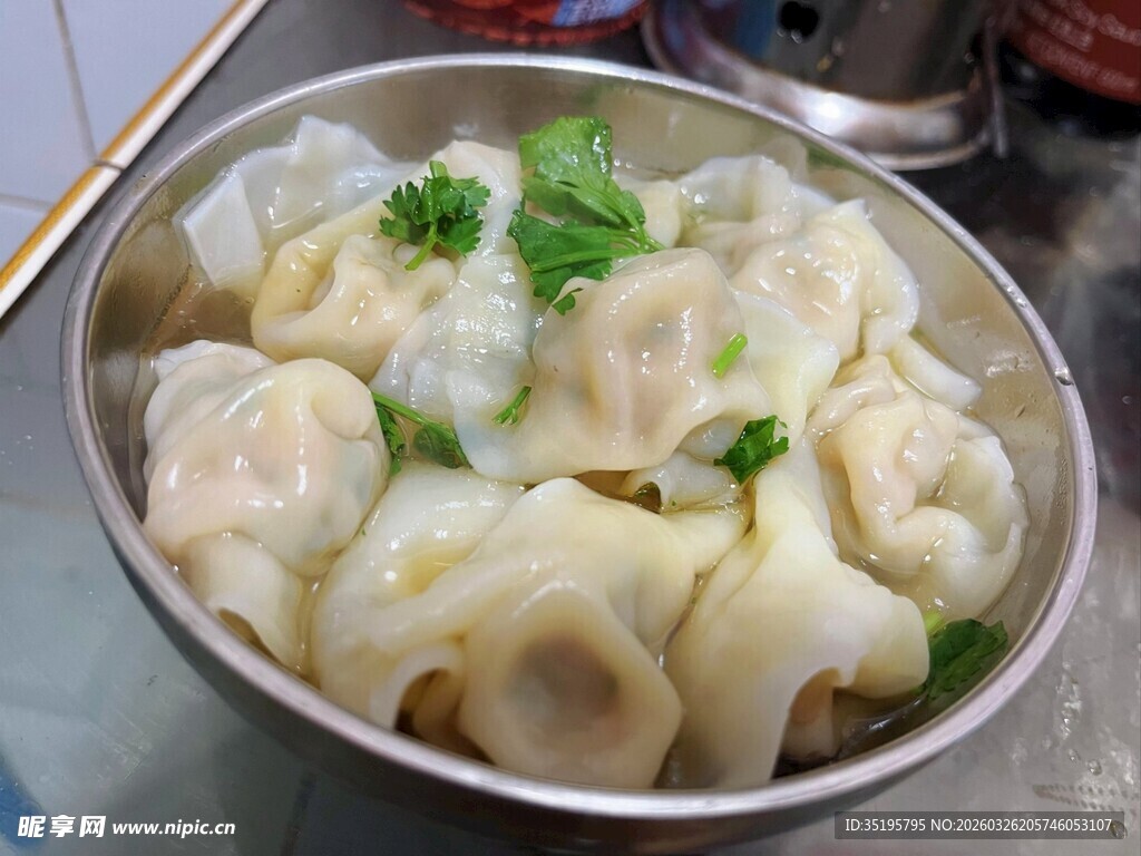 美味饺子鲜香诱人