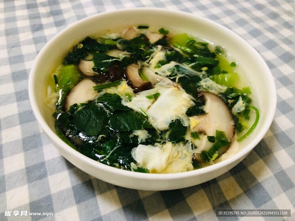 香菇青菜鸡蛋汤
