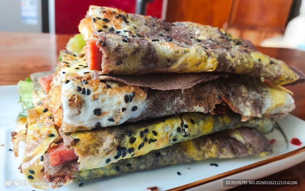 美味多层煎饼堆叠