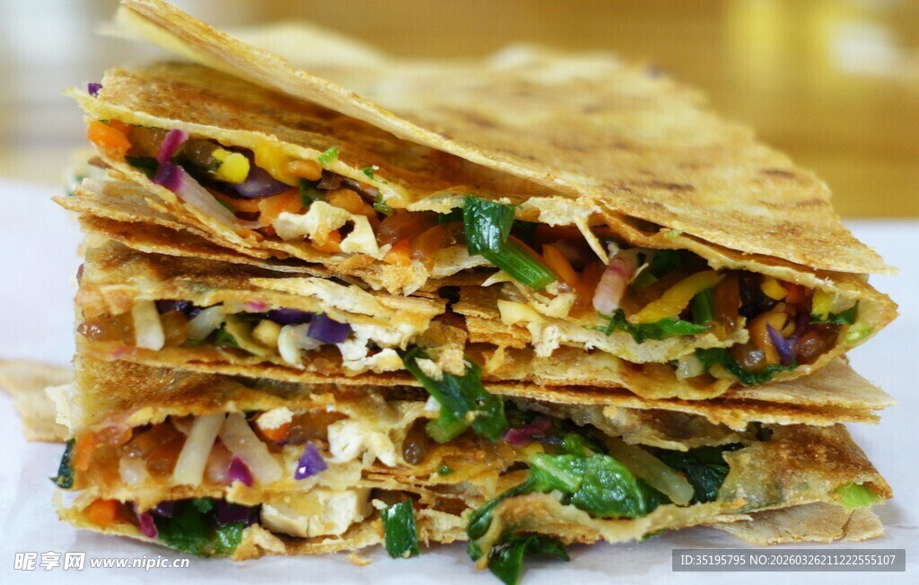 美味多层蔬菜玉米饼