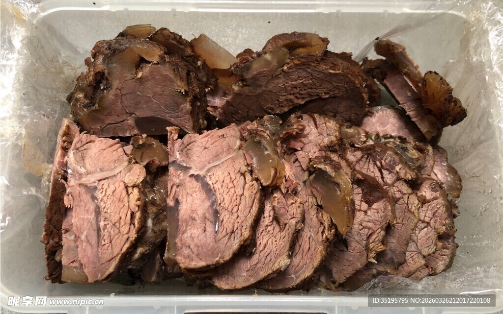 美味切片熟牛肉