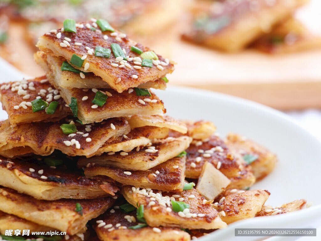 香酥美味的豆腐堆叠