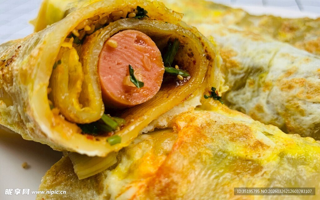美味香肠煎饼卷