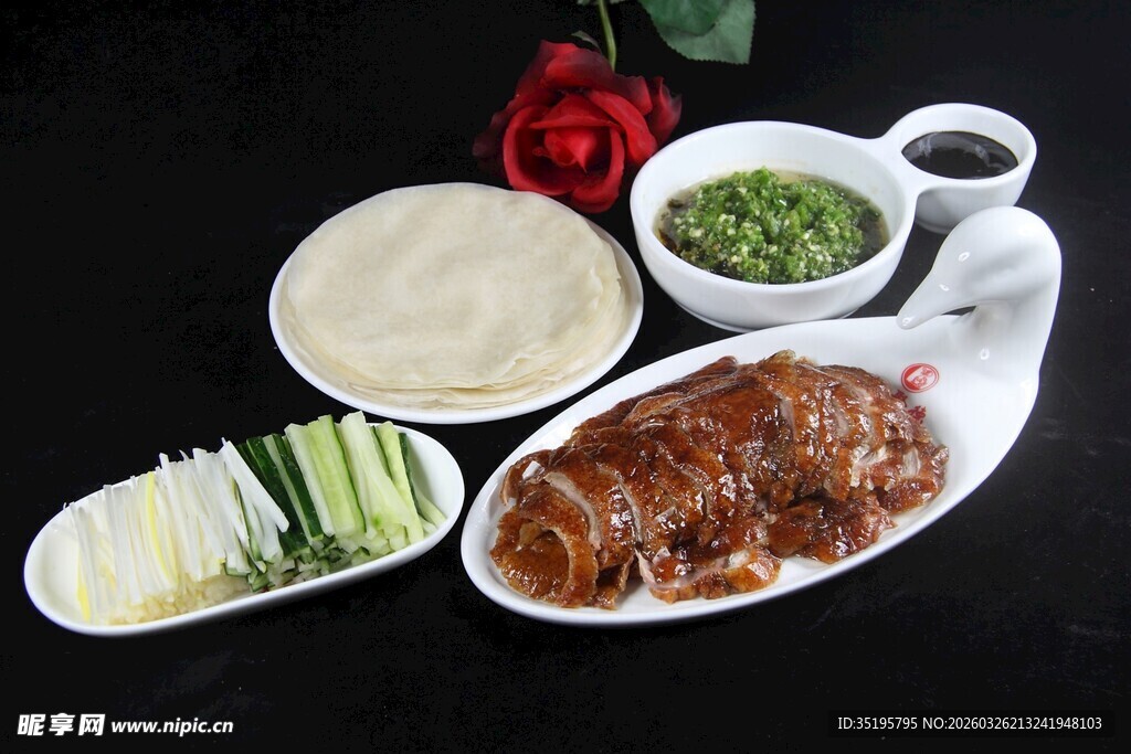 经典北京烤鸭套餐美食