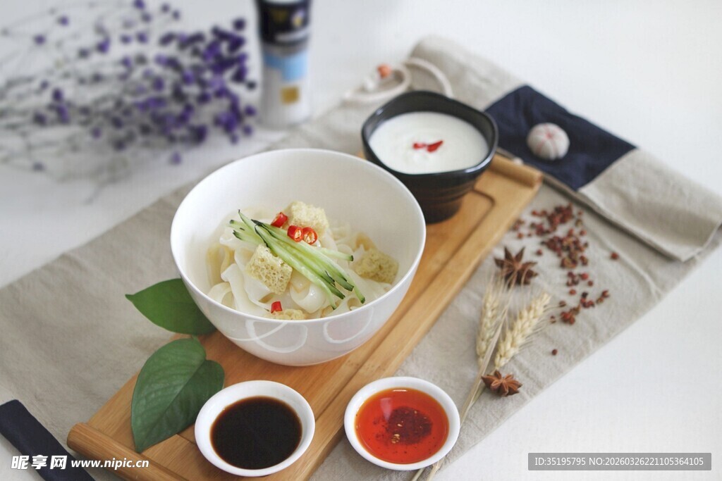 精致中式面食摆盘