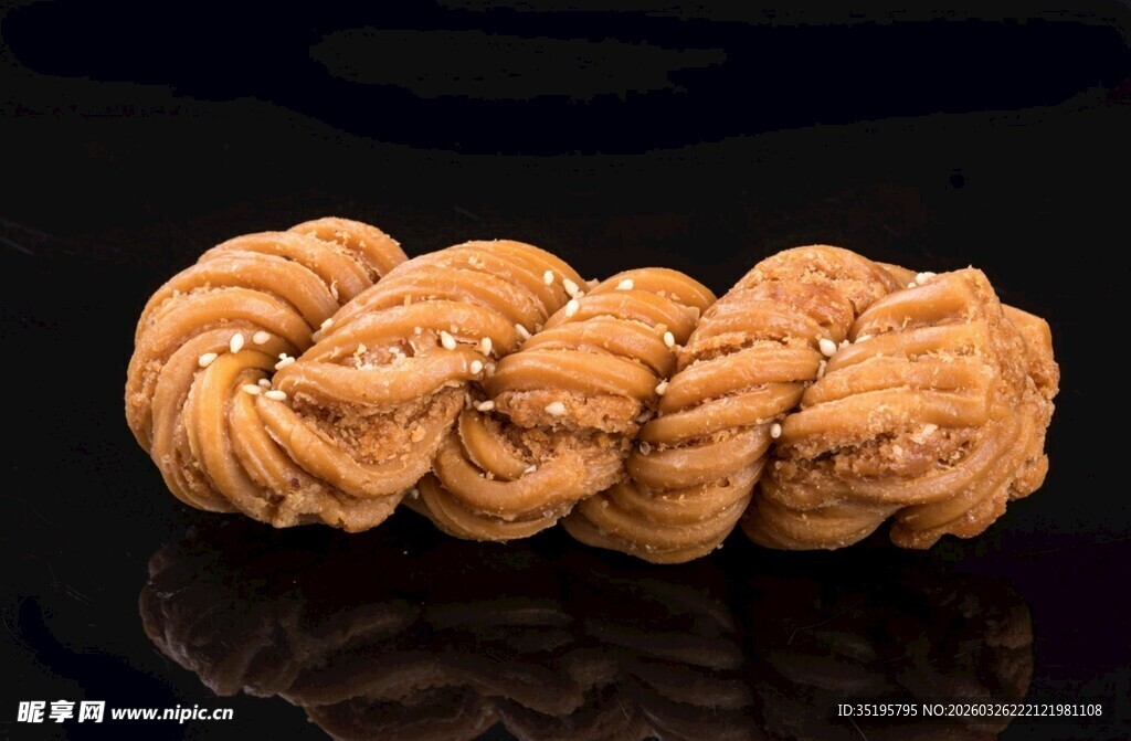 手工编织绳结装饰品