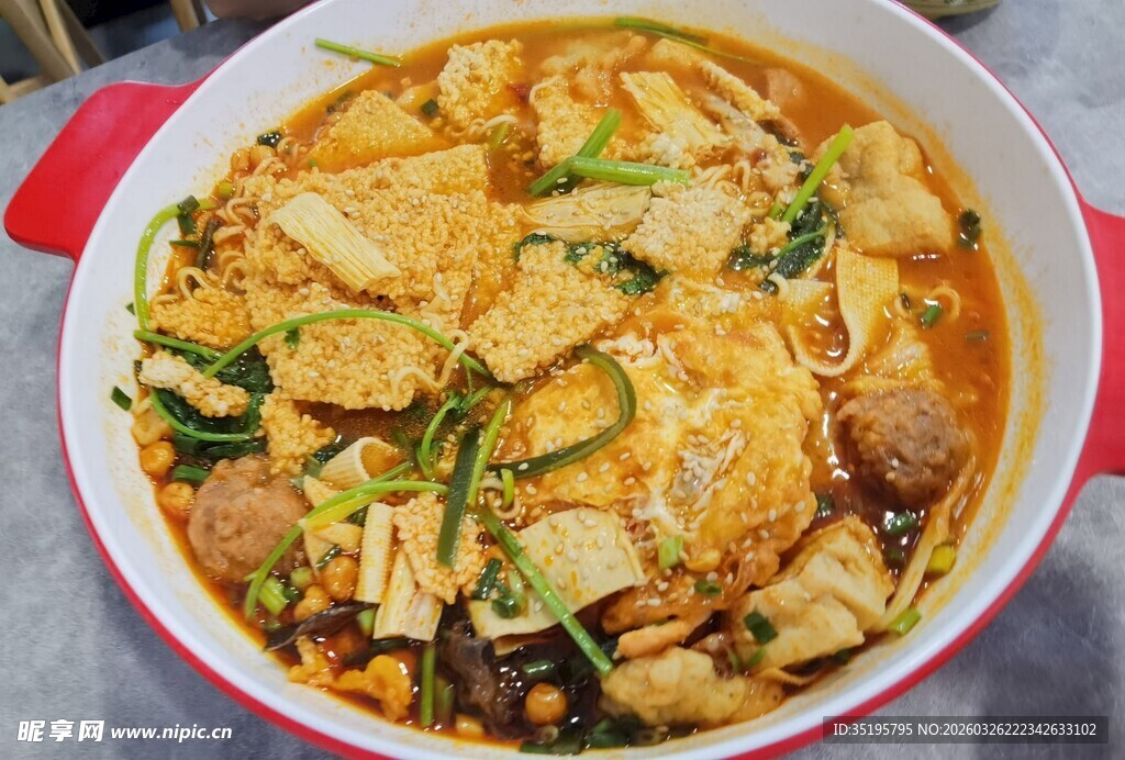 美味家常豆腐煲