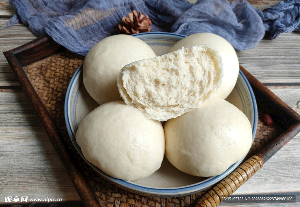 传统手工白面馒头