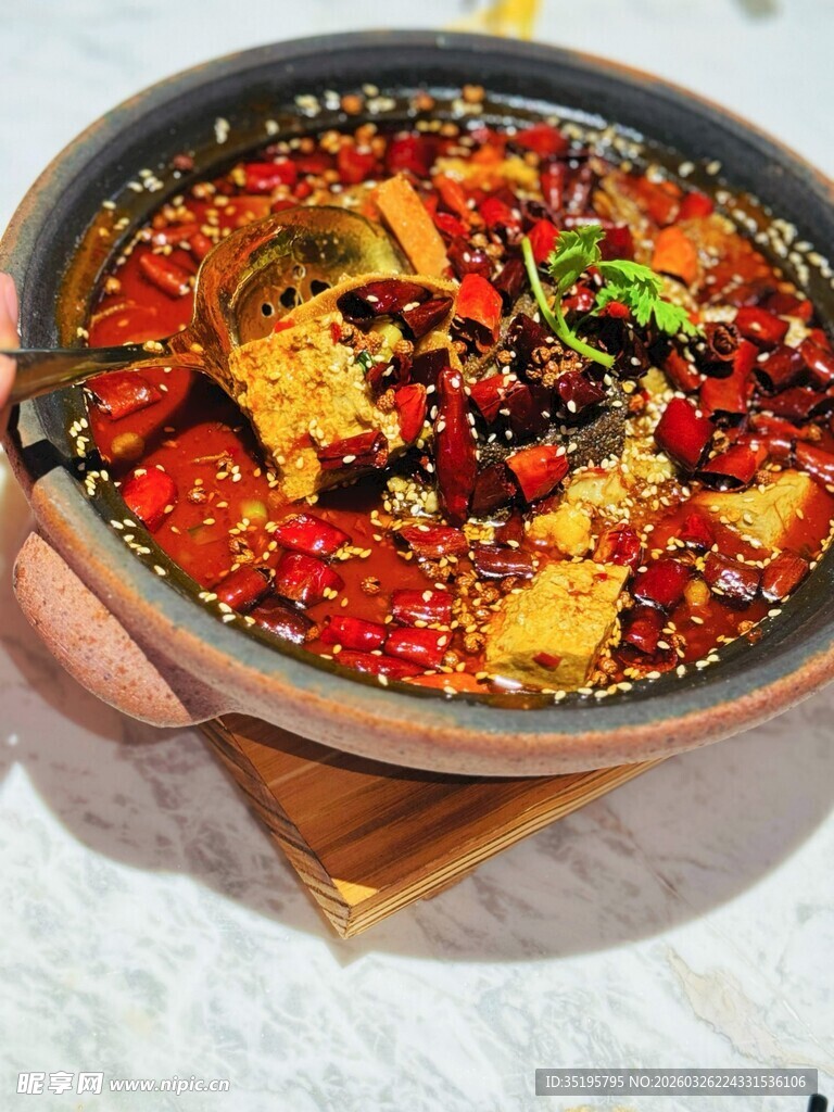 麻辣鲜香的美味火锅