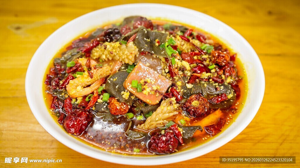 麻辣鲜香的特色水煮鱼