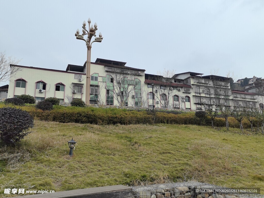 中式建筑群与户外景观