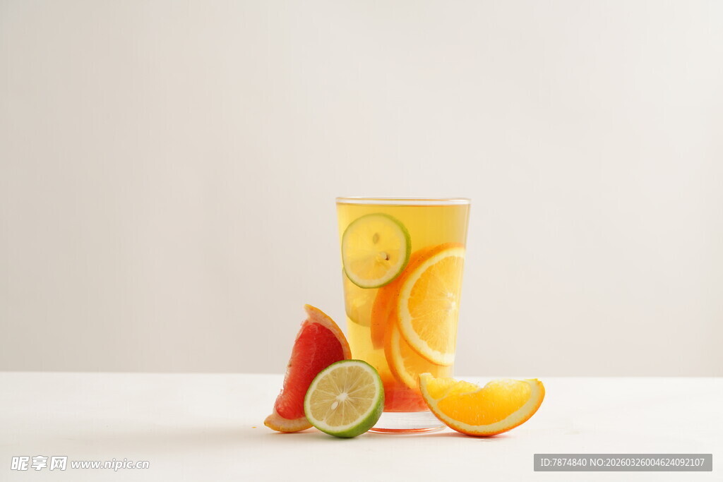 多彩水果杯 清新视觉盛宴