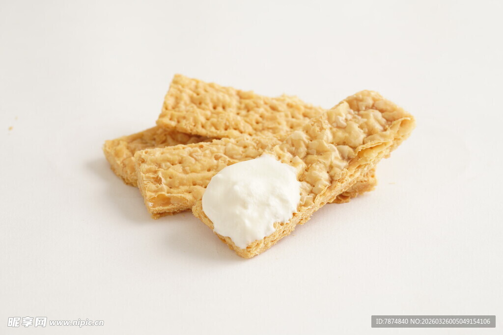奶油夹心谷物脆片