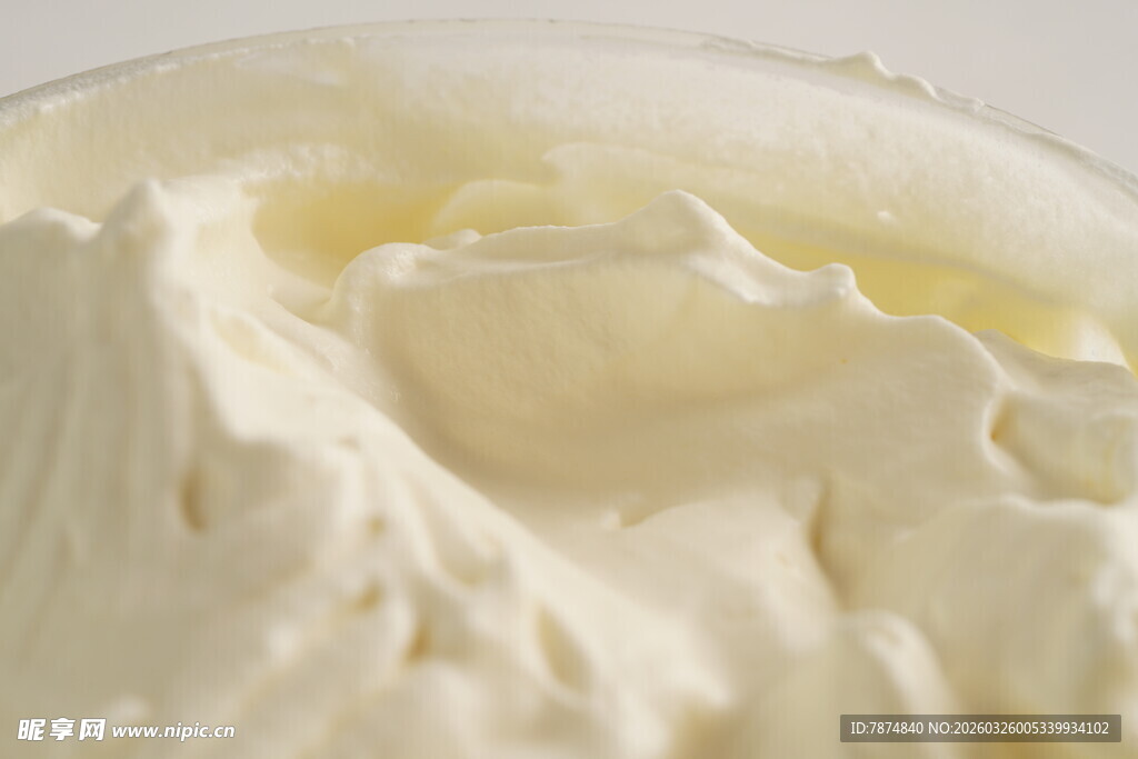 细腻鲜奶油